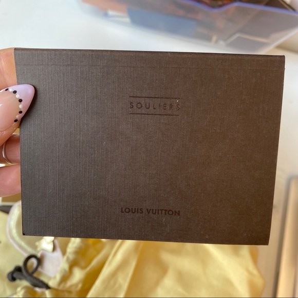 SOLD ON DEPOP LV Vintage Never Used Pink Monogram Mules - Picture 10 of 10